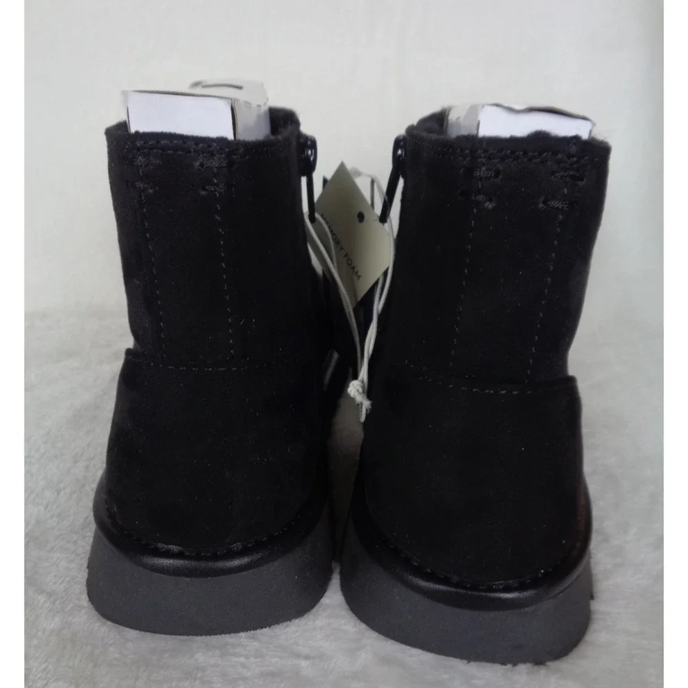 Universal Thread May‎ Suede Boots Size 6 Black Shearling Lining Memory Foam